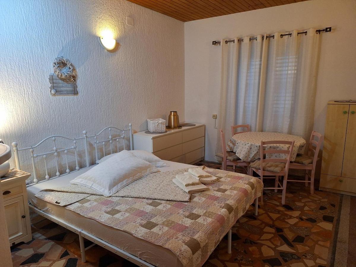 Studio Apartman Podgora Exterior photo